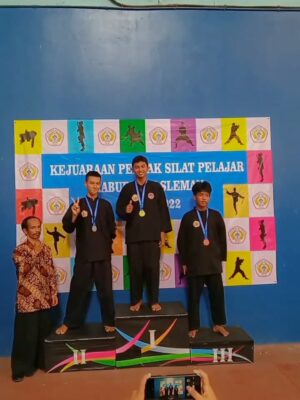 JUARA 1 KEJURKAB Pencak Silat SMP/MTs se-Kabupaten Kabupaten Sleman