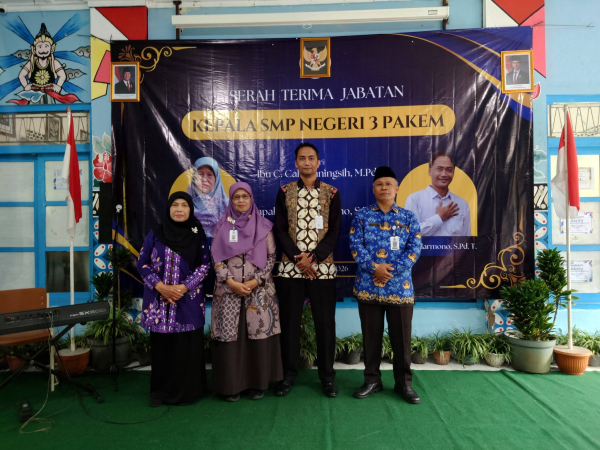 SERAH TERIMA JABATAN KEPALA SMP NEGERI 3 PAKEM